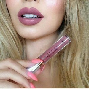 Anastasia Bev Hills Matte Liquid Lip in Dusty Rose